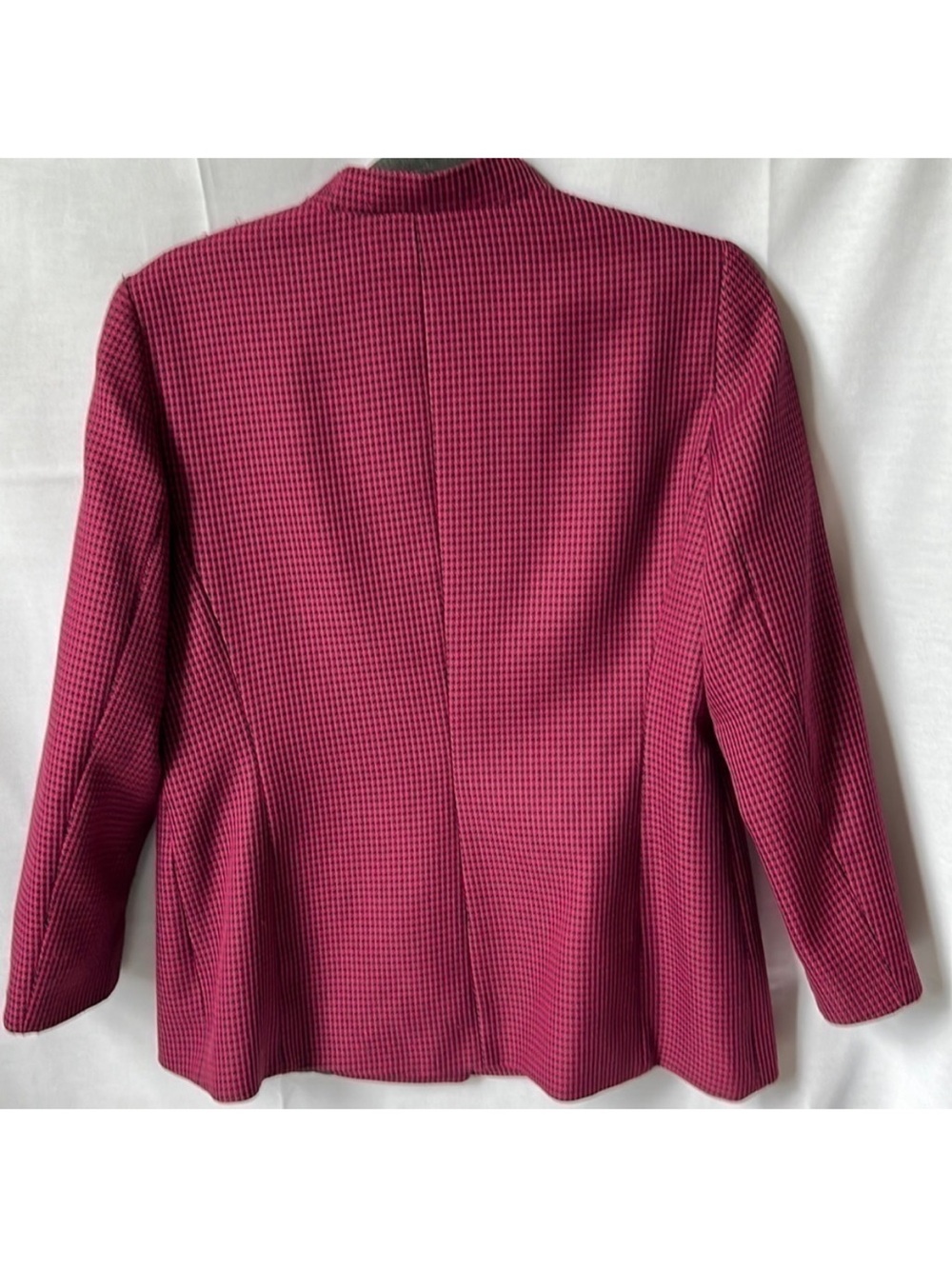 3 Piece Bundle Emily Burgundy Houndstooth Button Jacket with Black Top & Pants - Picture 5 of 9